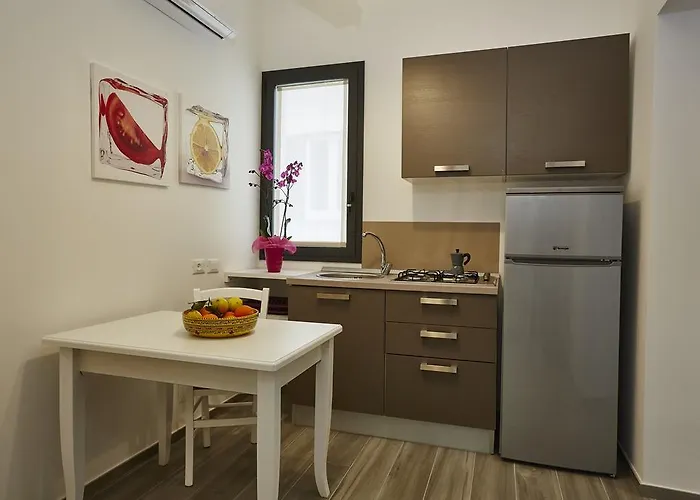 לינה וארוחת בוקר Il Vecchio 4*