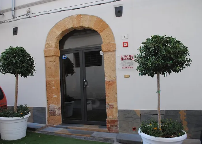 Il Vecchio לינה וארוחת בוקר