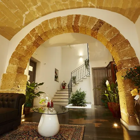 Il Vecchio Bed and Breakfast Μαρσάλα