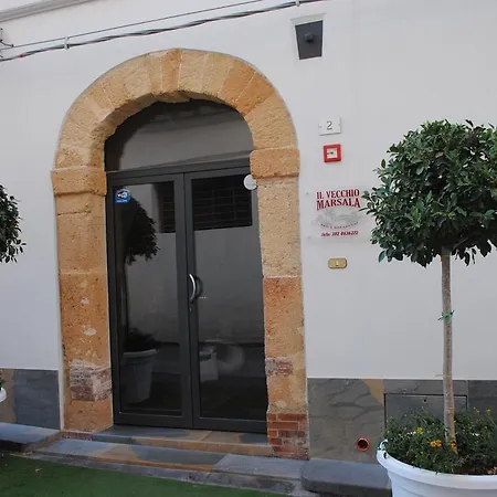 Il Vecchio Bed and Breakfast